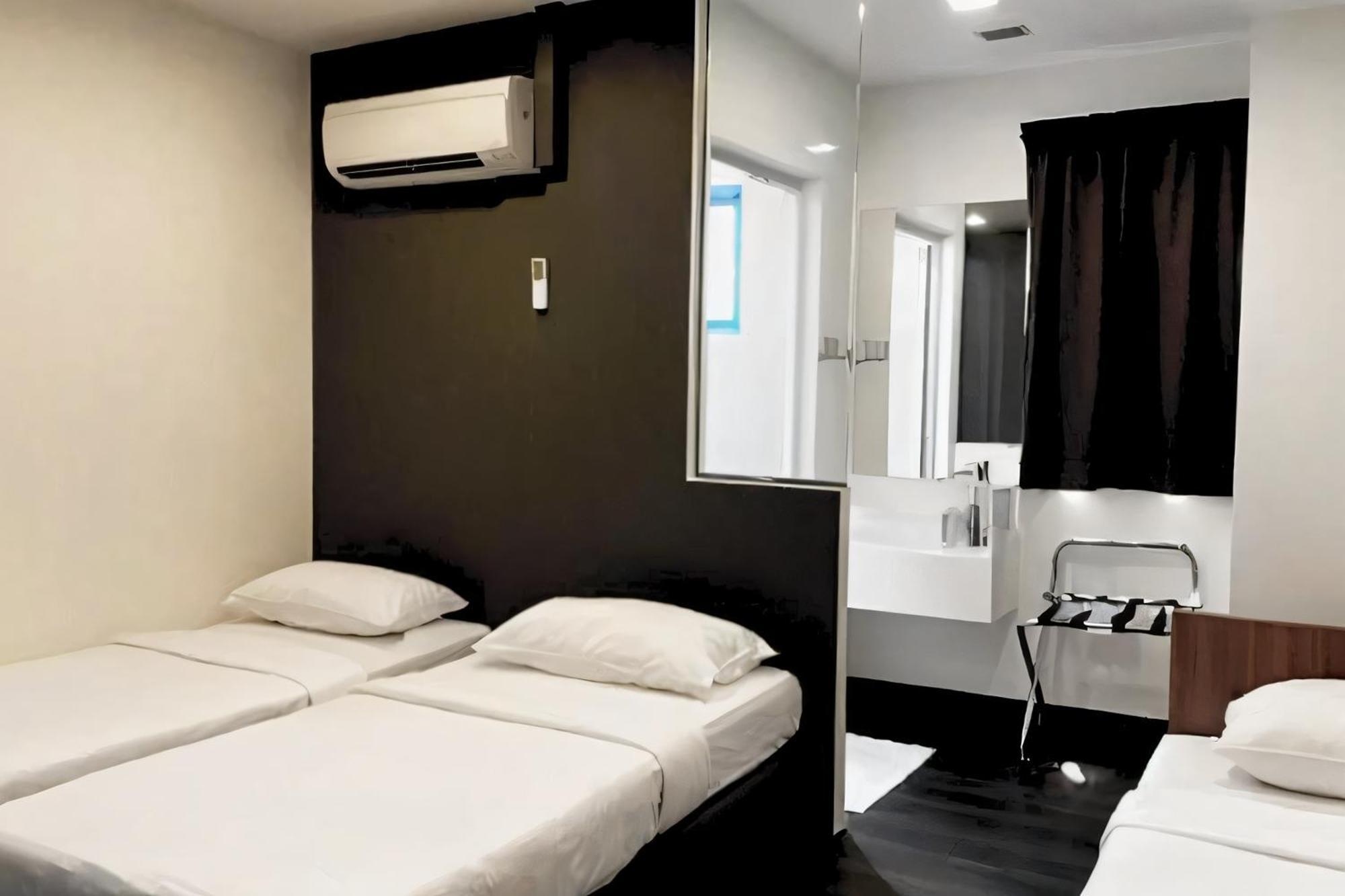 L Hotel At 51 Desker Сингапур Екстериор снимка