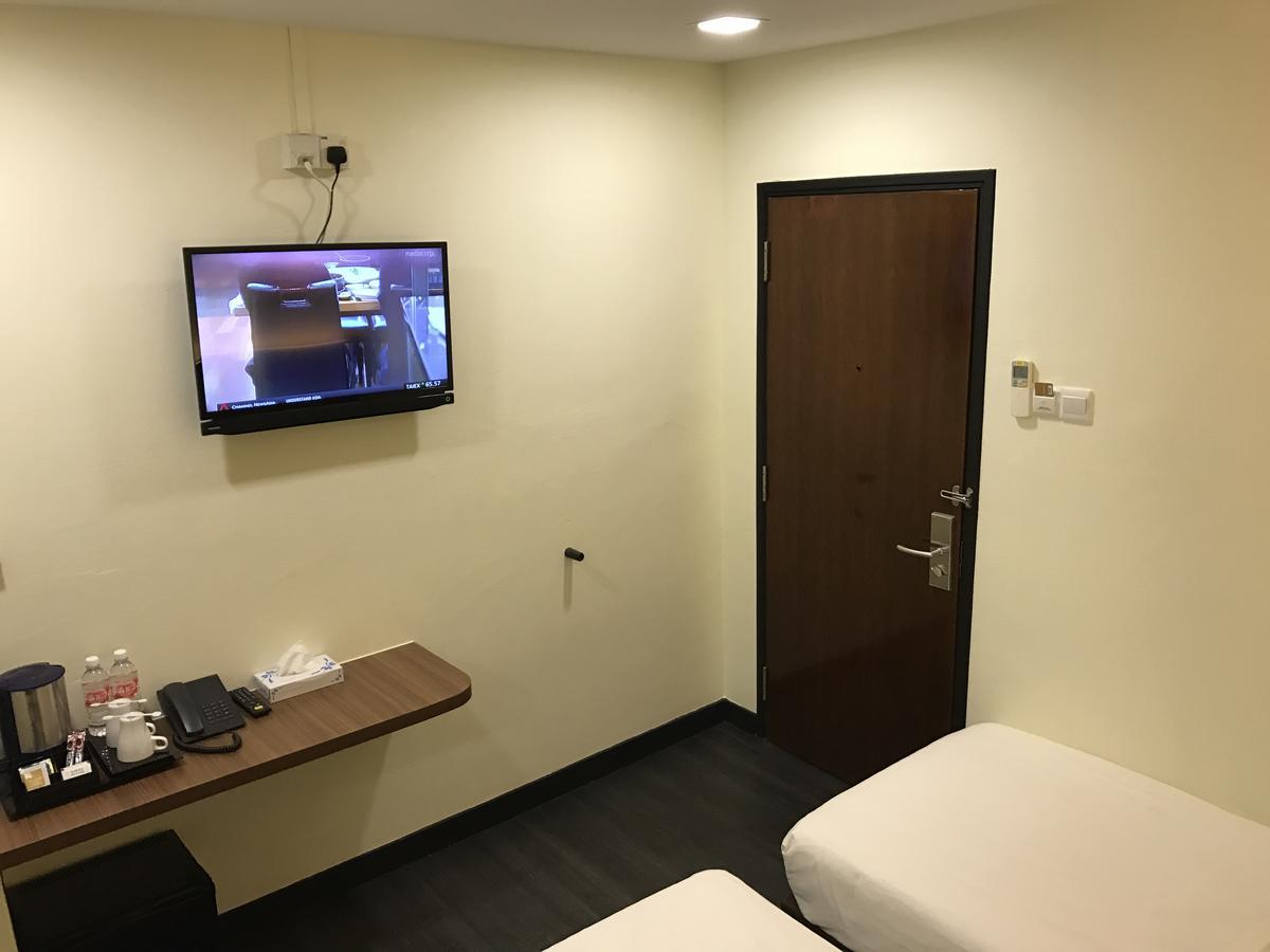 L Hotel At 51 Desker Сингапур Екстериор снимка