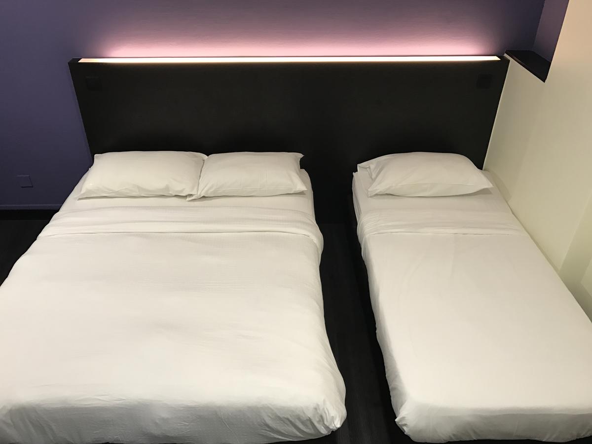 L Hotel At 51 Desker Сингапур Екстериор снимка